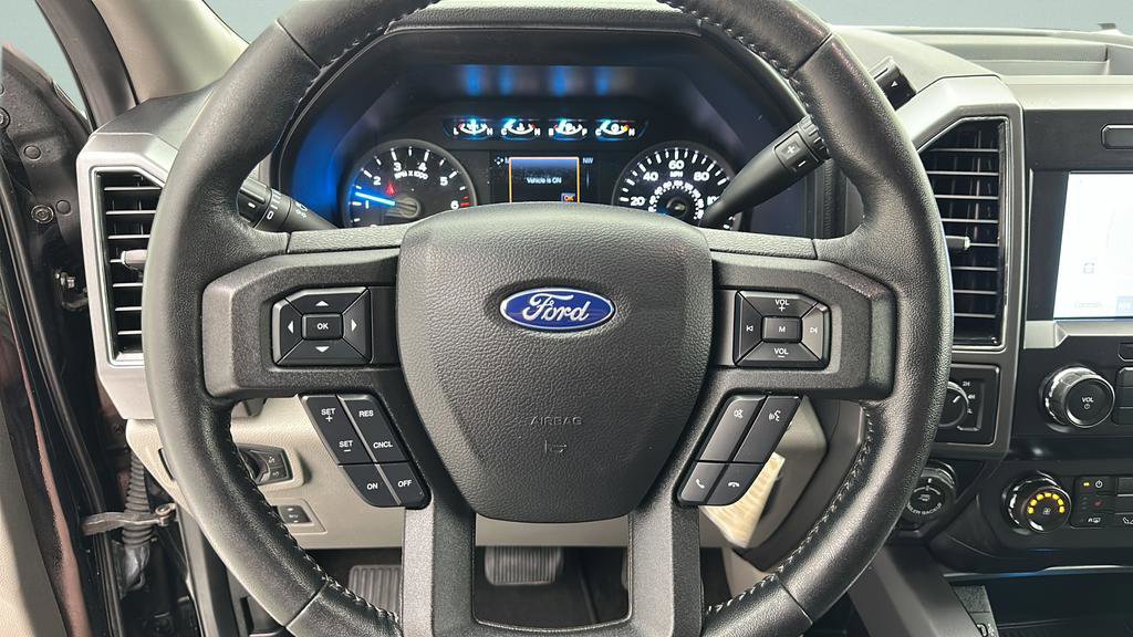 Used 2020 Ford F150 XLT w/ Equipment Group 302A Luxury AWD/4WD image 15