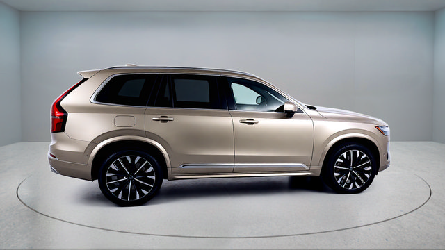 New 2026 Volvo XC90 T8 Plus w/ Protection Package Premier AWD/4WD image 8