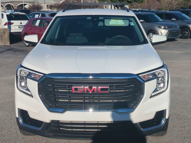 Used 2022 GMC Terrain SLE w/ Driver Convenience Package image 8