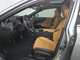 Used 2022 Lexus ES 350 w/ Premium Package FWD image 8
