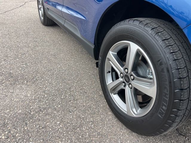 Certified 2024 Ford Edge SEL w/ Convenience Package image 28