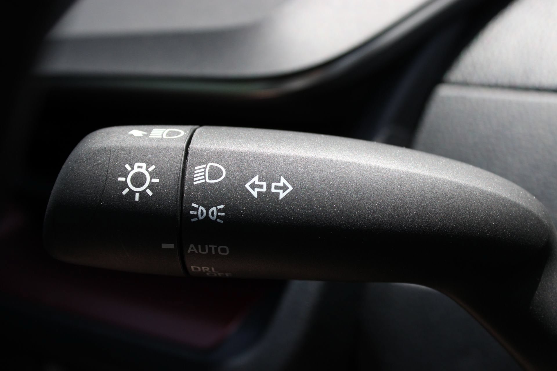 New 2026 Toyota Prius Plug-In Hybrid w/ Limited Premium Package FWD image 34