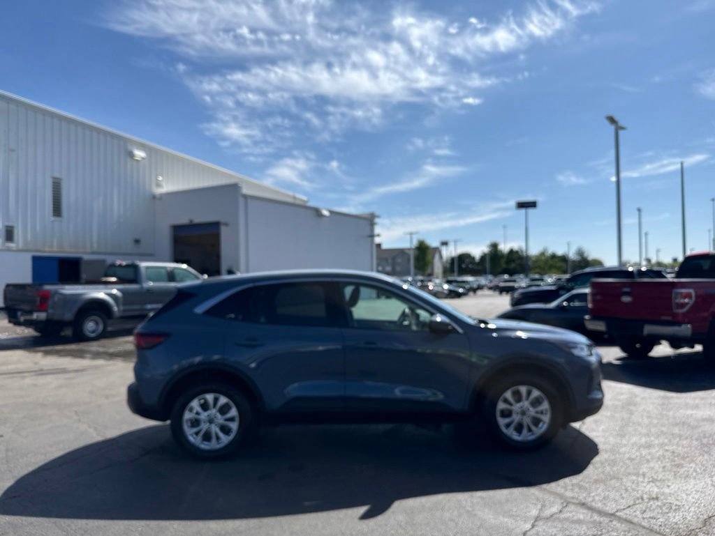 Used 2023 Ford Escape Active w/ Tech Pack #2 AWD/4WD image 47