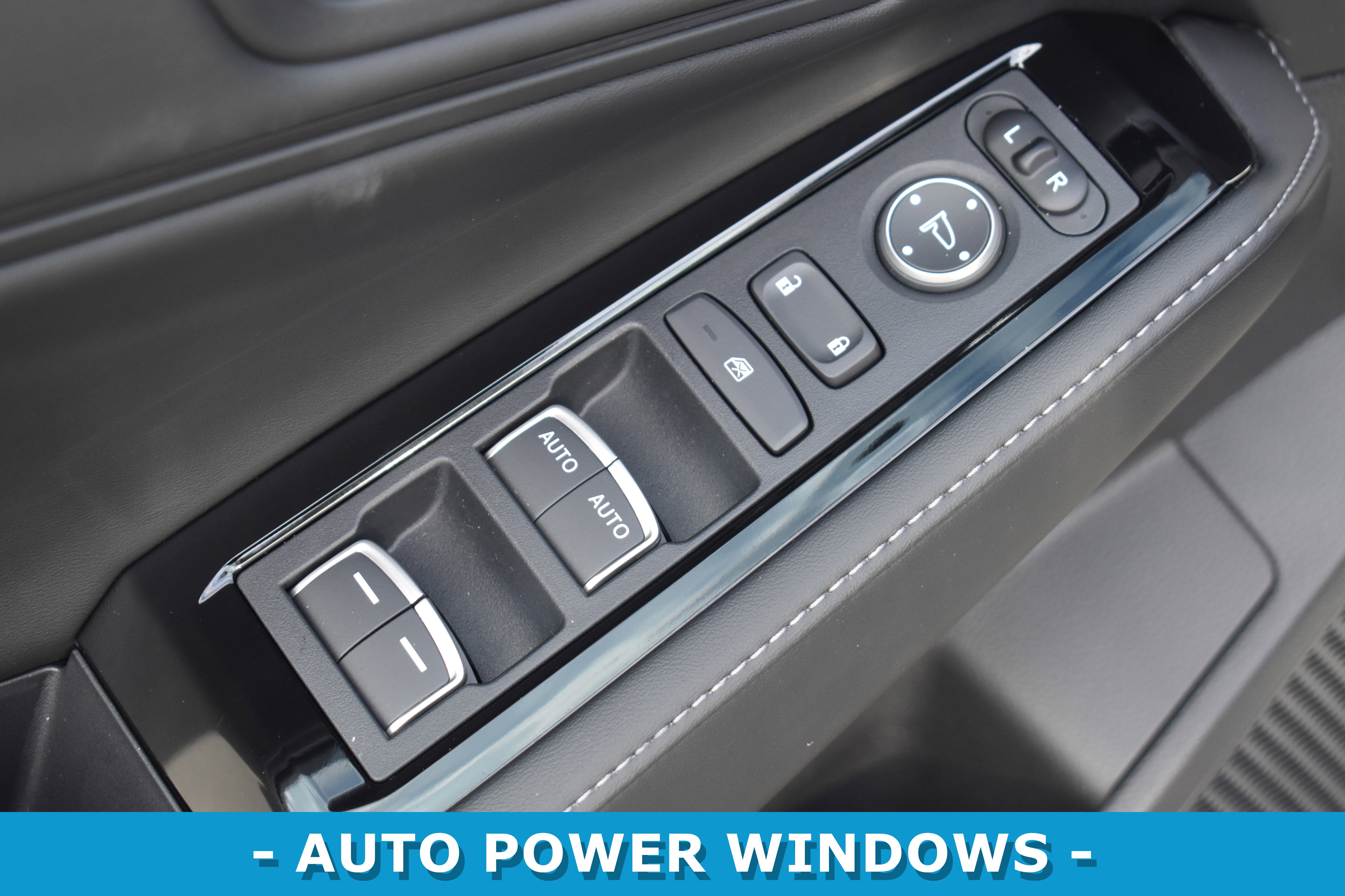 Certified 2025 Honda Accord Touring image 7