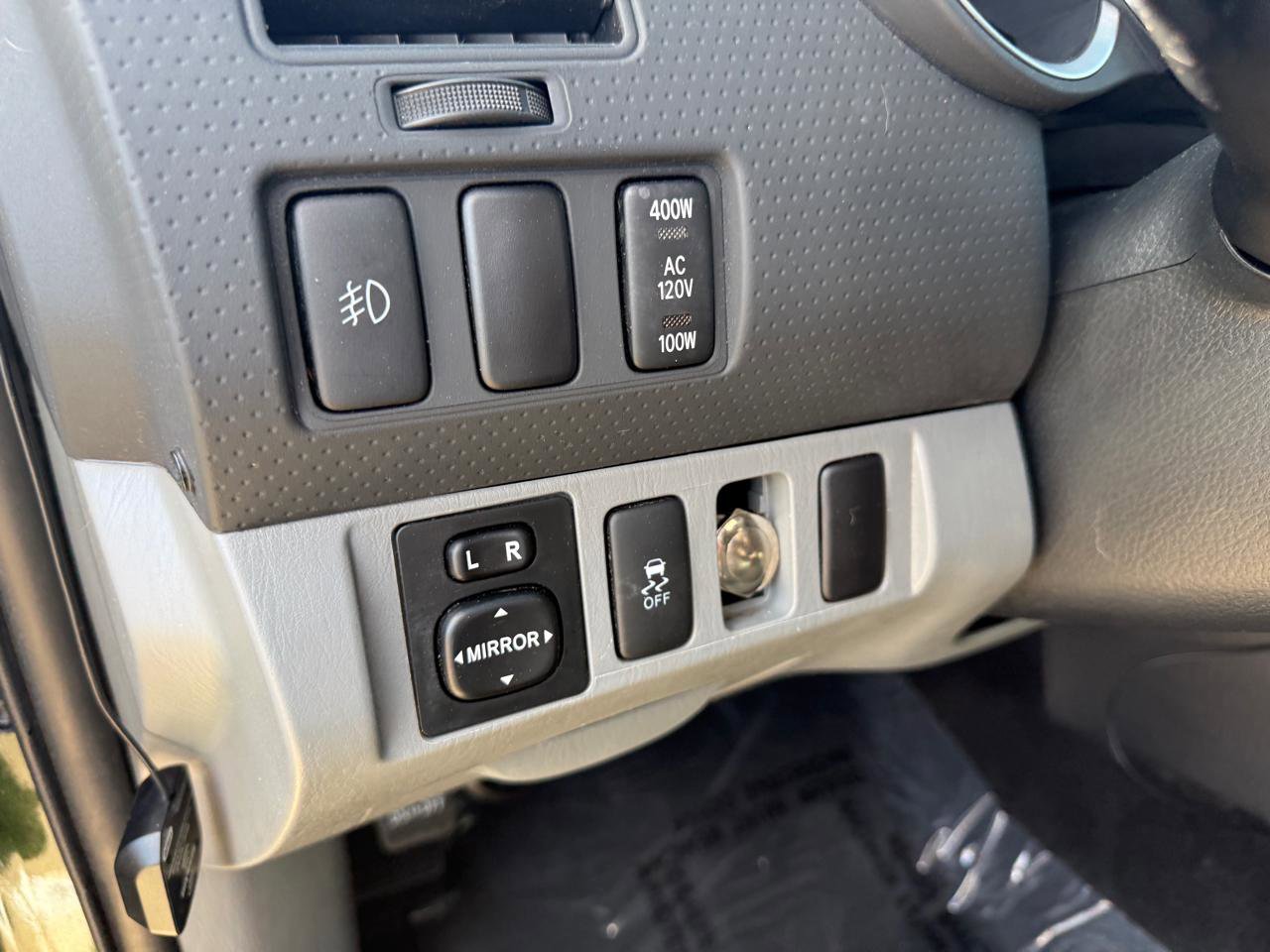 Used 2014 Toyota Tacoma PreRunner w/ TRD Sport Package image 13