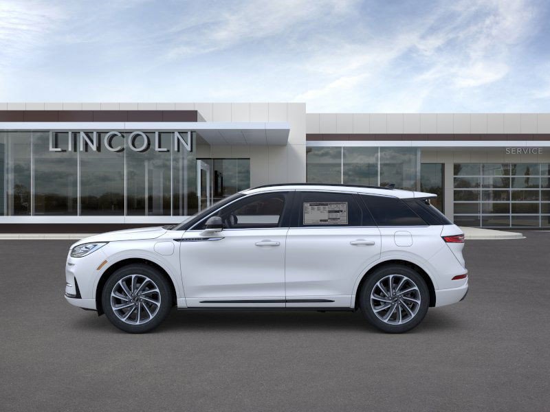 New 2025 Lincoln Corsair Grand Touring AWD/4WD image 3