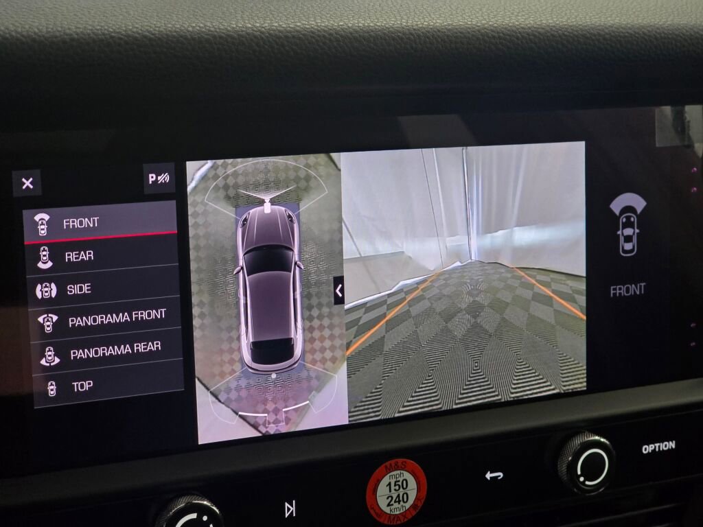 Certified 2025 Porsche Macan image 45