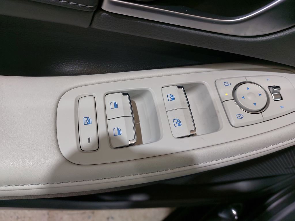 Certified 2025 Hyundai Sonata Limited image 29