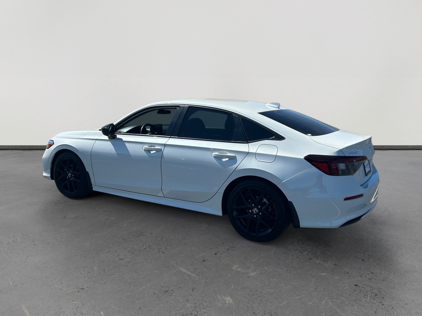 Used 2025 Honda Civic Sport image 3