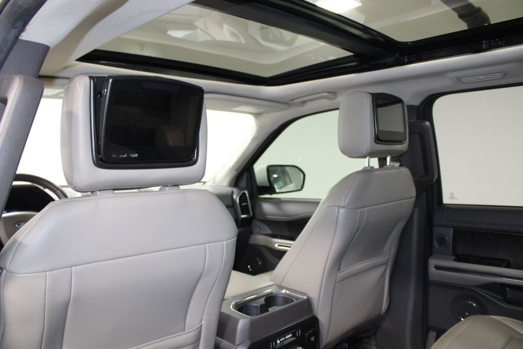 Used 2020 Ford Expedition Max Limited w/ Equipment Group 302A image 23