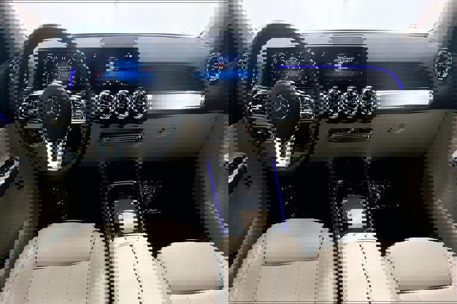 Certified 2022 Mercedes-Benz GLB 250 4MATIC image 18