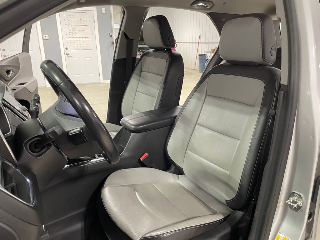 Used 2021 Chevrolet Equinox Premier image 11