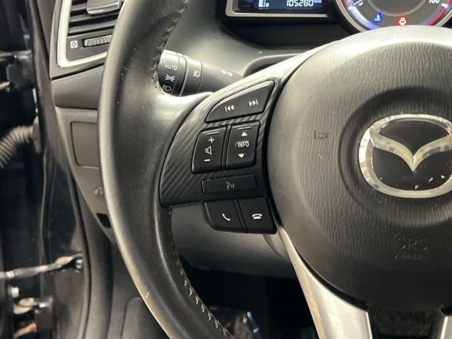 Used 2016 MAZDA MAZDA3 i Touring w/ Popular Equipment Package image 9