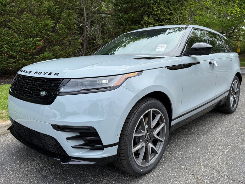 New 2026 Land Rover Range Rover Velar Dynamic SE