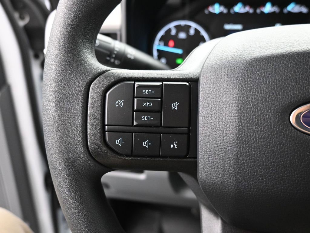 New 2026 Ford F350 4x4 SuperCab Super Duty image 43