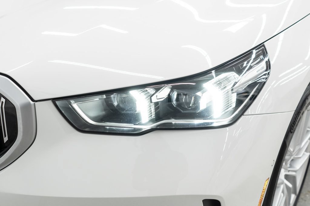 Used 2025 BMW 540i xDrive AWD/4WD image 41
