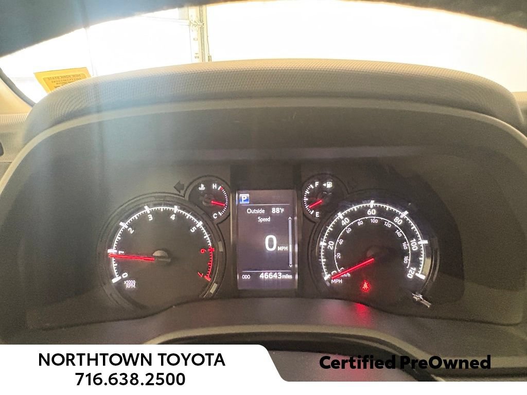 Used 2023 Toyota 4Runner SR5 Premium w/ Moonroof Package RWD image 27