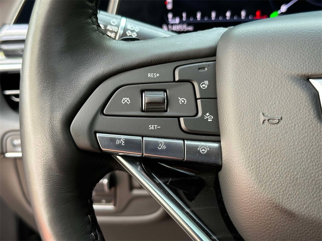 Certified 2024 Cadillac Escalade ESV Sport w/ LPO, ONYX Package image 34