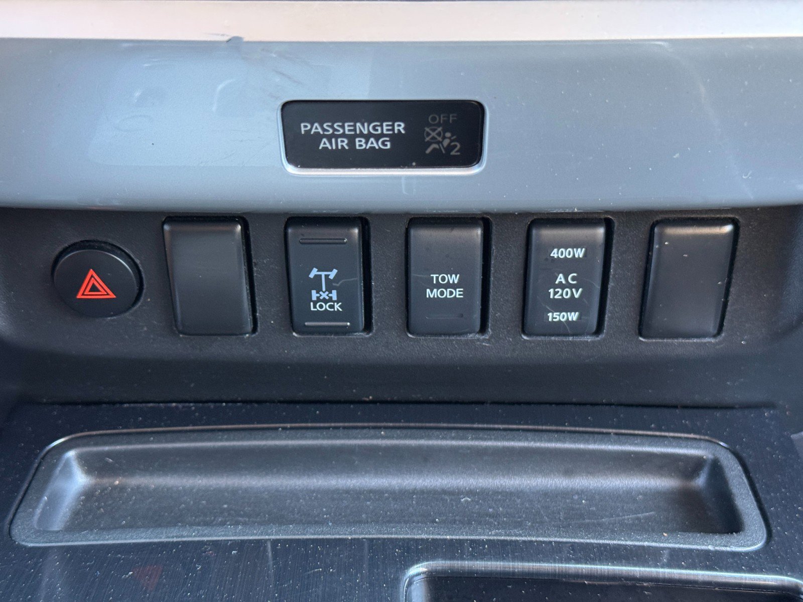 Used 2015 Nissan Titan PRO-4X AWD/4WD image 27