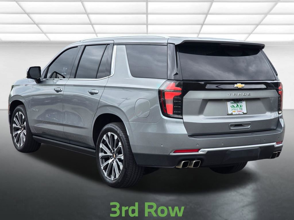 Used 2025 Chevrolet Tahoe High Country AWD/4WD image 16