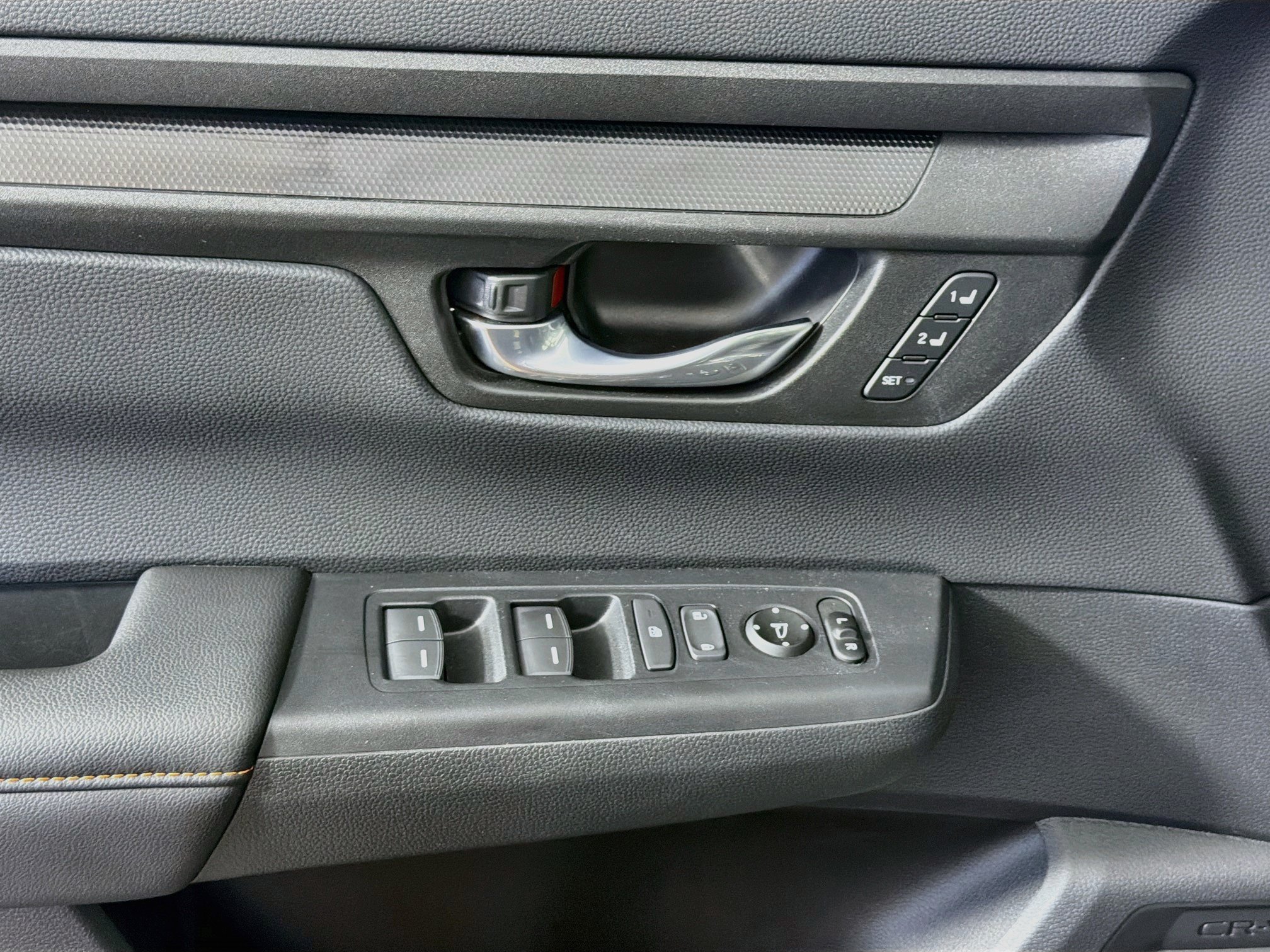 Used 2025 Honda CR-V Sport-L image 15