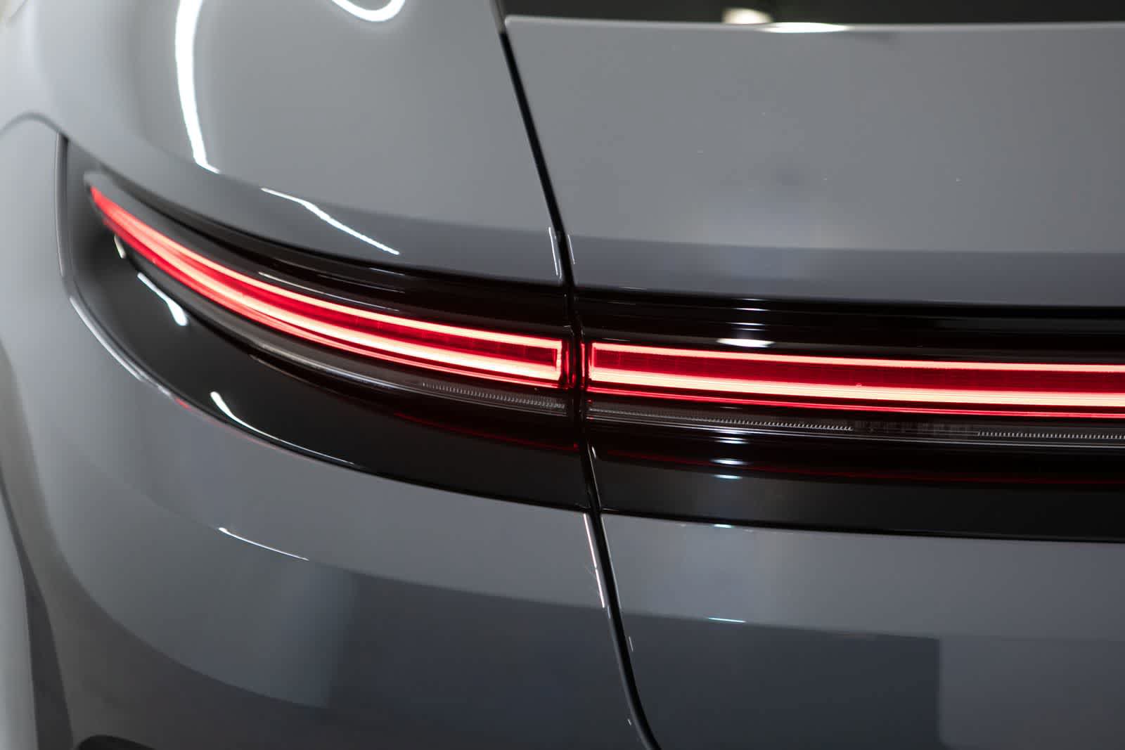 New 2026 Porsche Panamera 4 AWD/4WD image 36