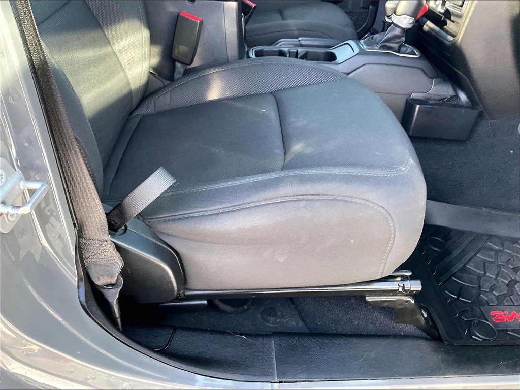 Used 2020 Jeep Gladiator Sport w/ Quick Order Package 24S image 36