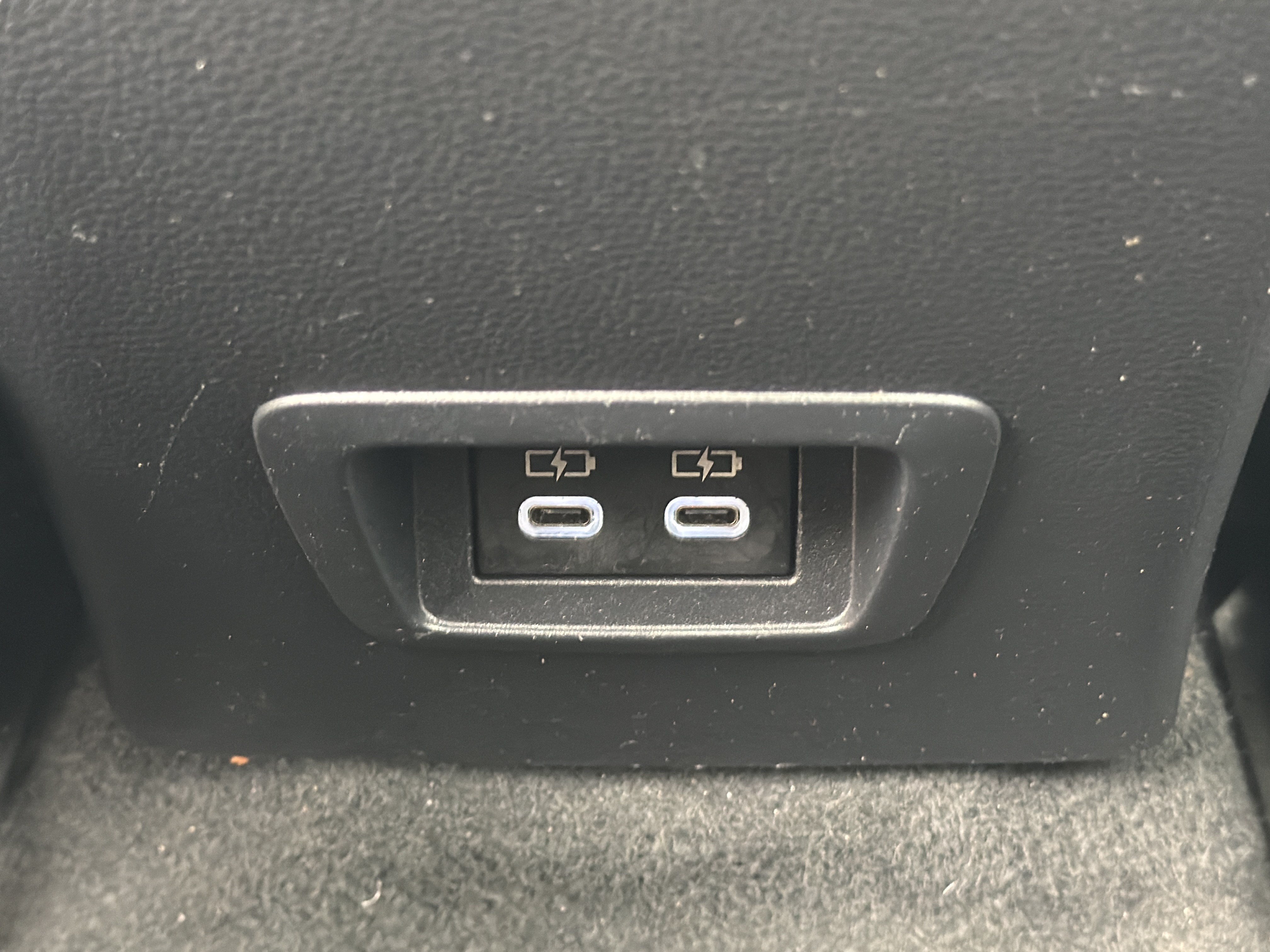 Used 2024 Toyota Corolla Cross XLE FWD image 21