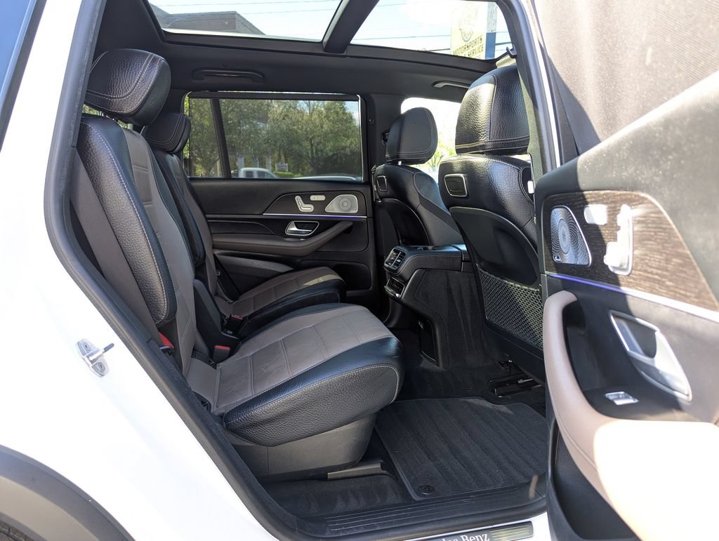 Used 2020 Mercedes-Benz GLS 450 4MATIC image 39