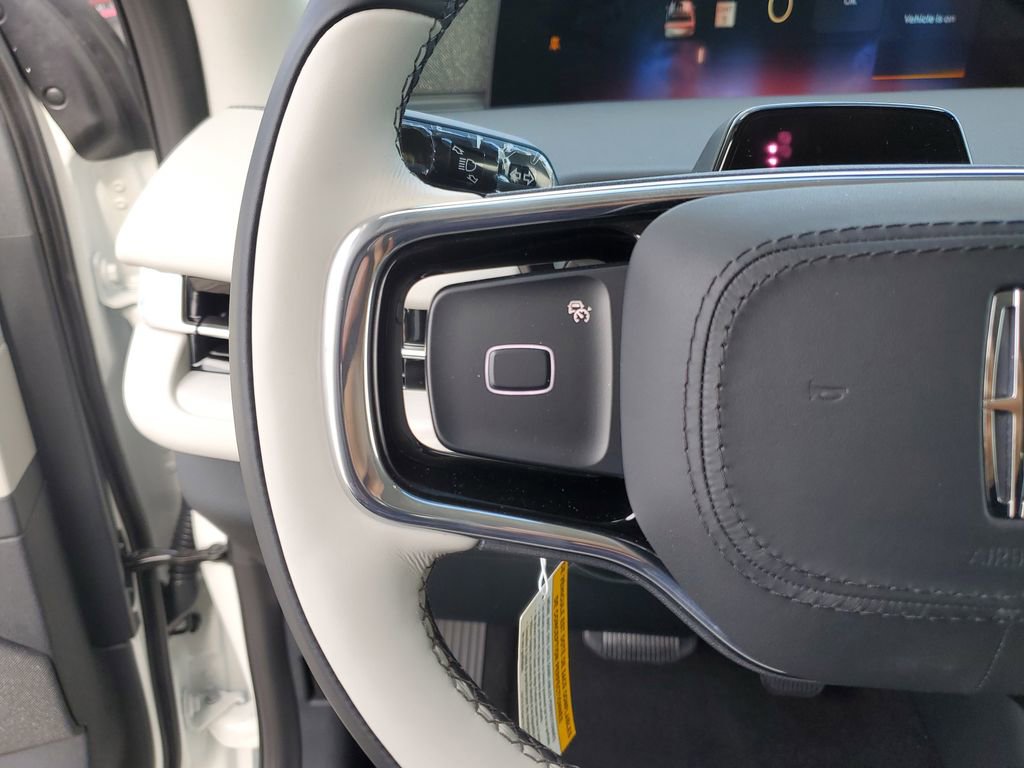 New 2025 Lincoln Navigator L Reserve image 26