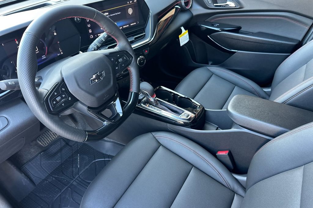 New 2026 Chevrolet Trax RS w/ Sunroof Package FWD image 11