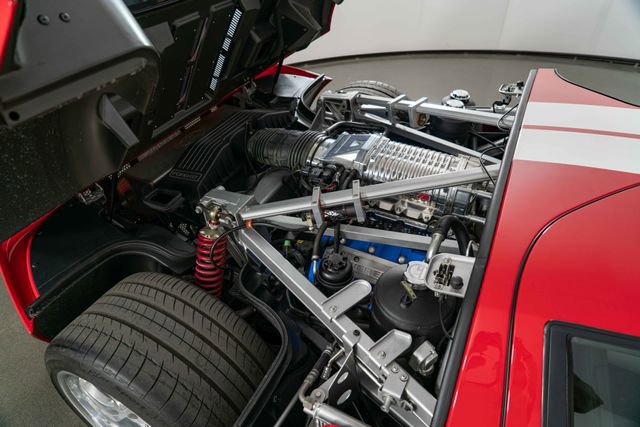 Used 2005 Ford GT image 27