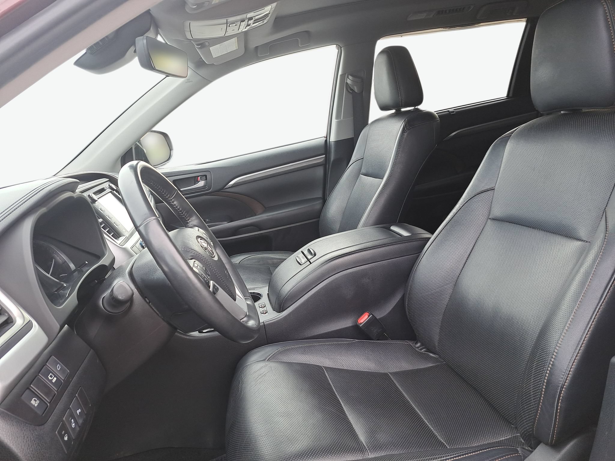 Used 2019 Toyota Highlander Limited Platinum AWD/4WD image 16