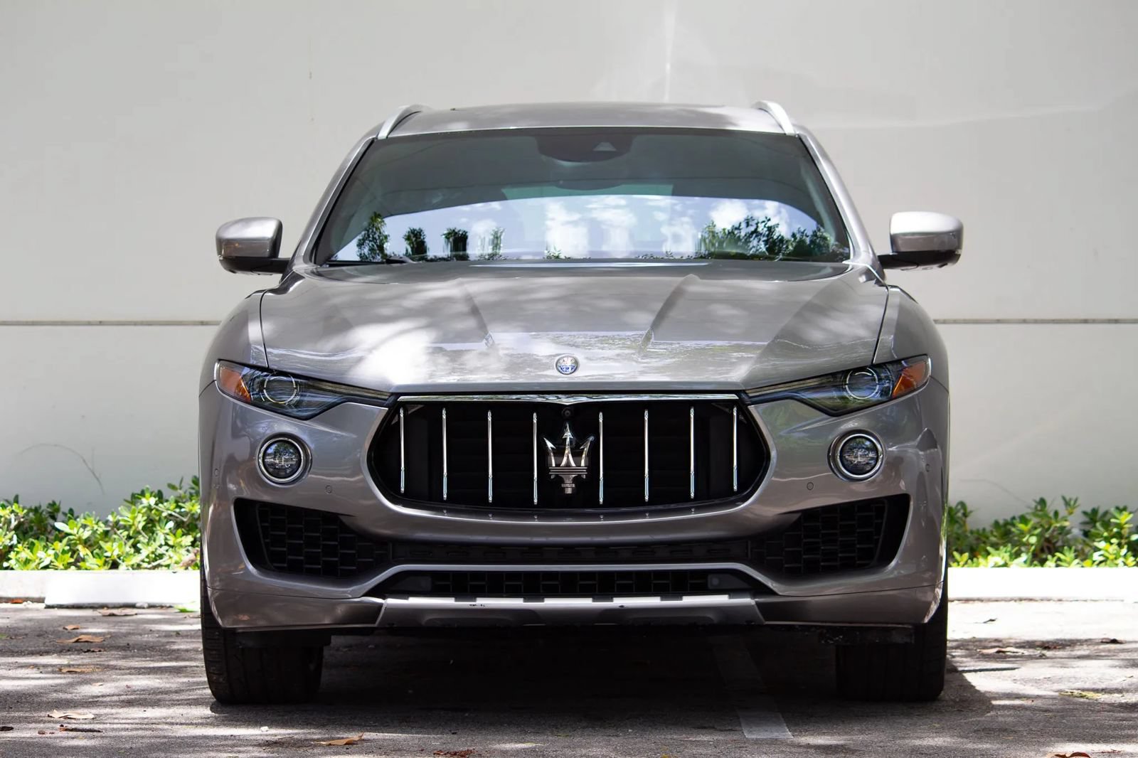 Used 2017 Maserati Levante w/ Luxury Package AWD/4WD image 20