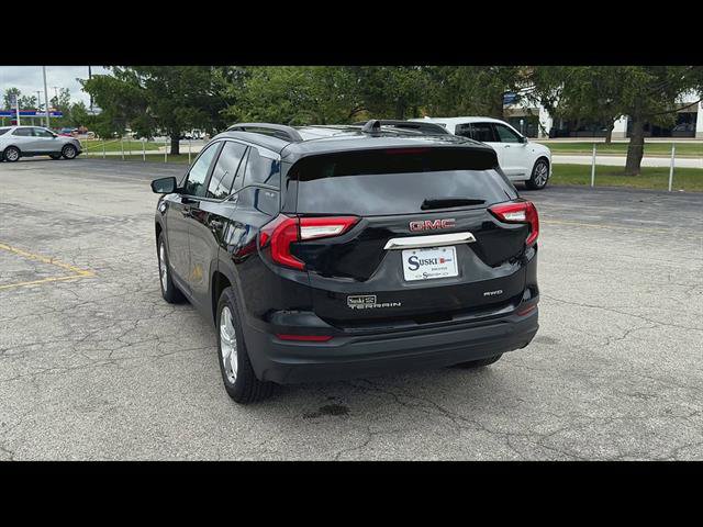 Certified 2022 GMC Terrain SLE w/ Driver Convenience Package AWD/4WD image 35