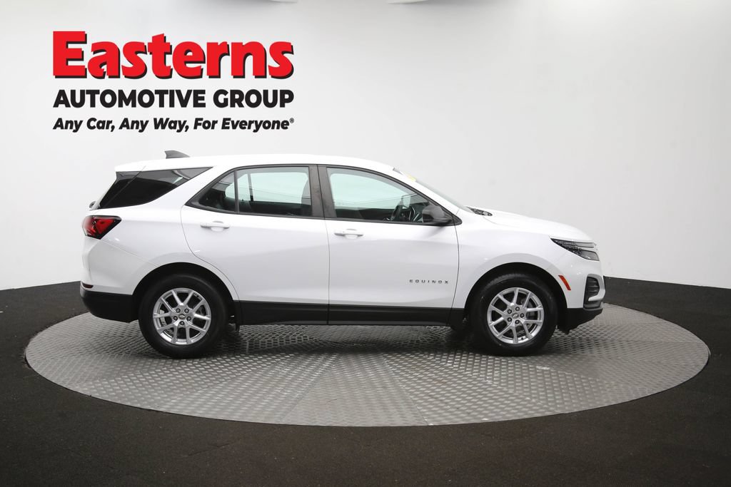 Used 2023 Chevrolet Equinox LS w/ Driver Confidence II Package FWD image 43