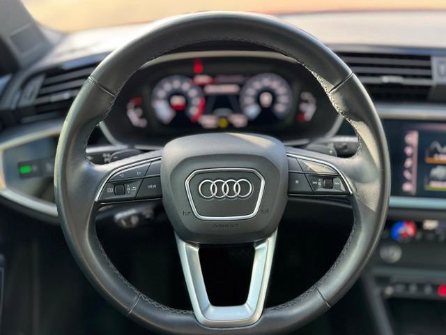 Used 2021 Audi Q3 2.0T Premium Plus image 15