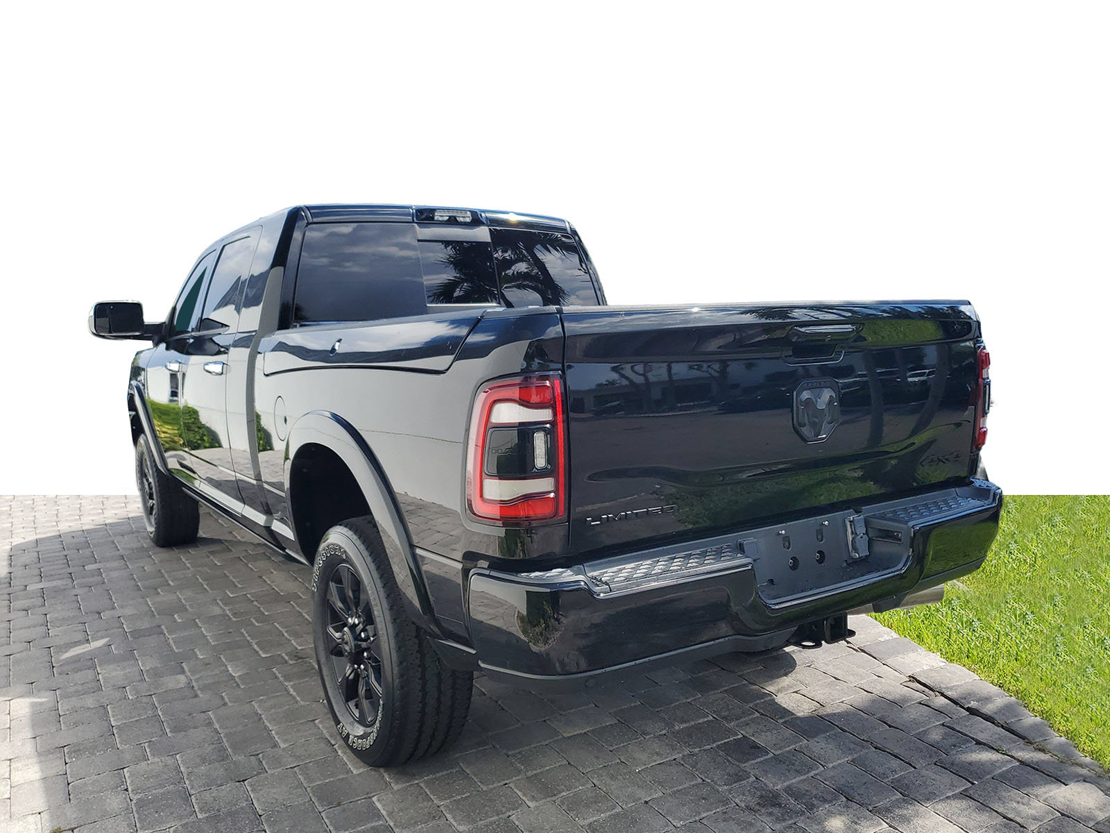 Used 2022 RAM 2500 Limited AWD/4WD image 3