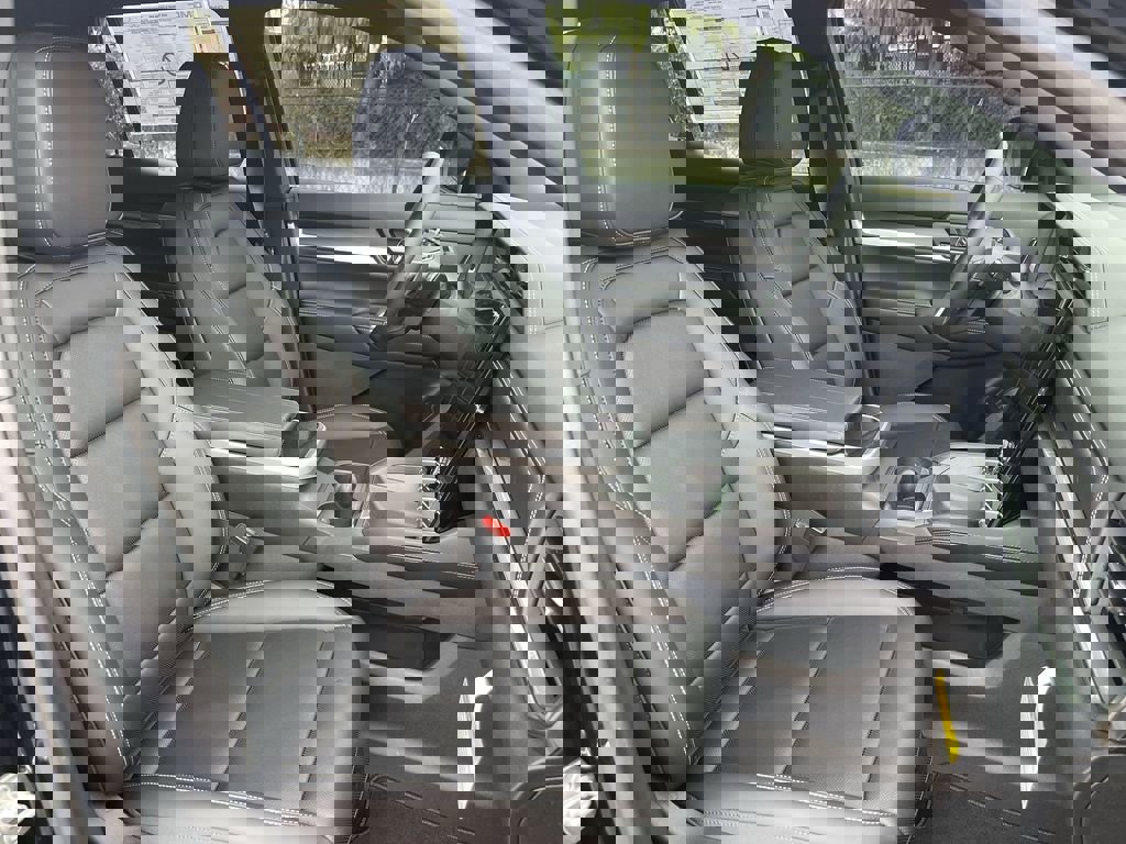 New 2026 GMC Terrain Elevation w/ Elevation Premium Package image 27