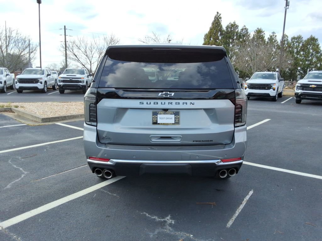 New 2026 Chevrolet Suburban Premier image 6