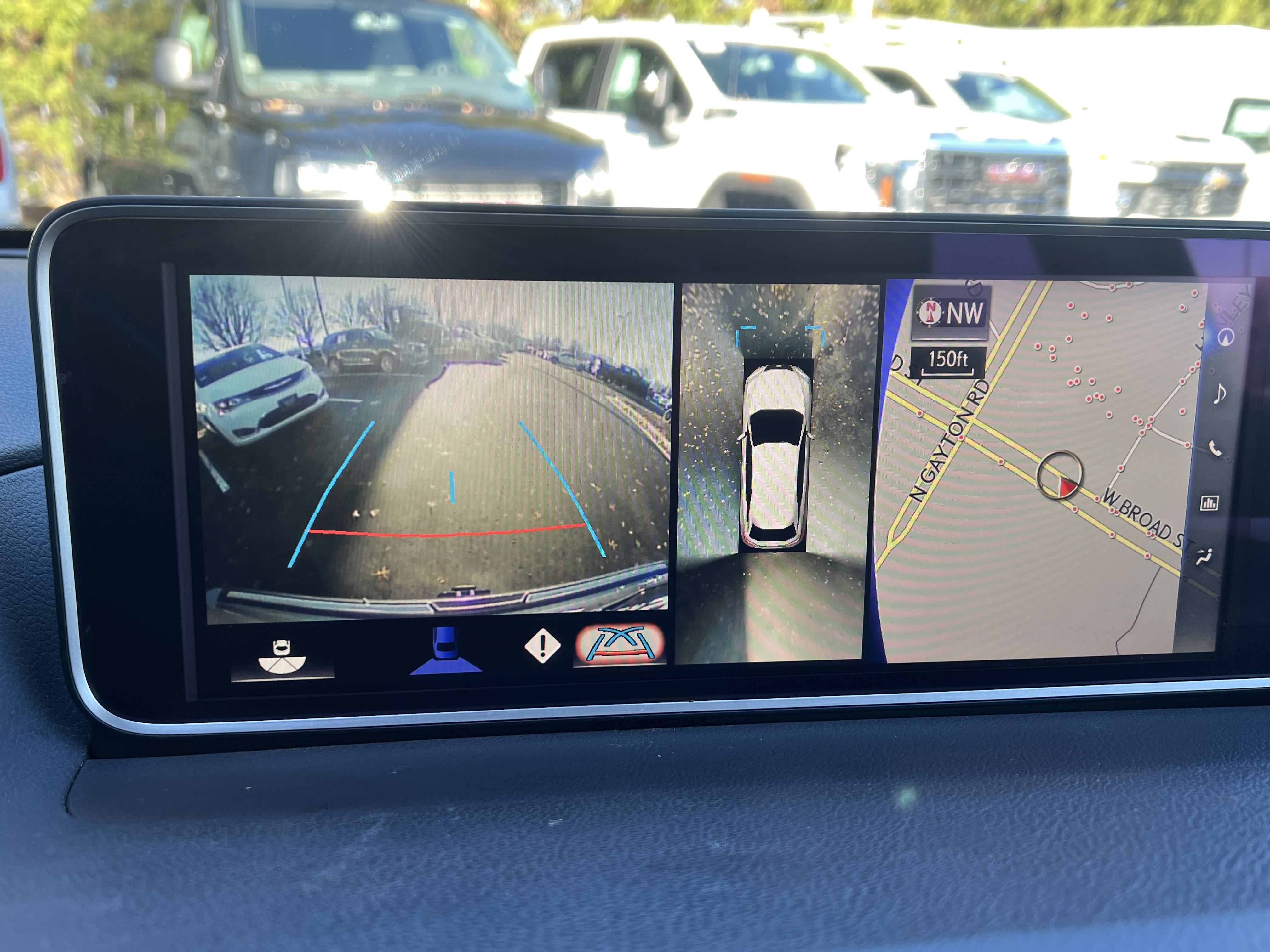 Used 2018 Lexus RX 450hL Luxury image 25