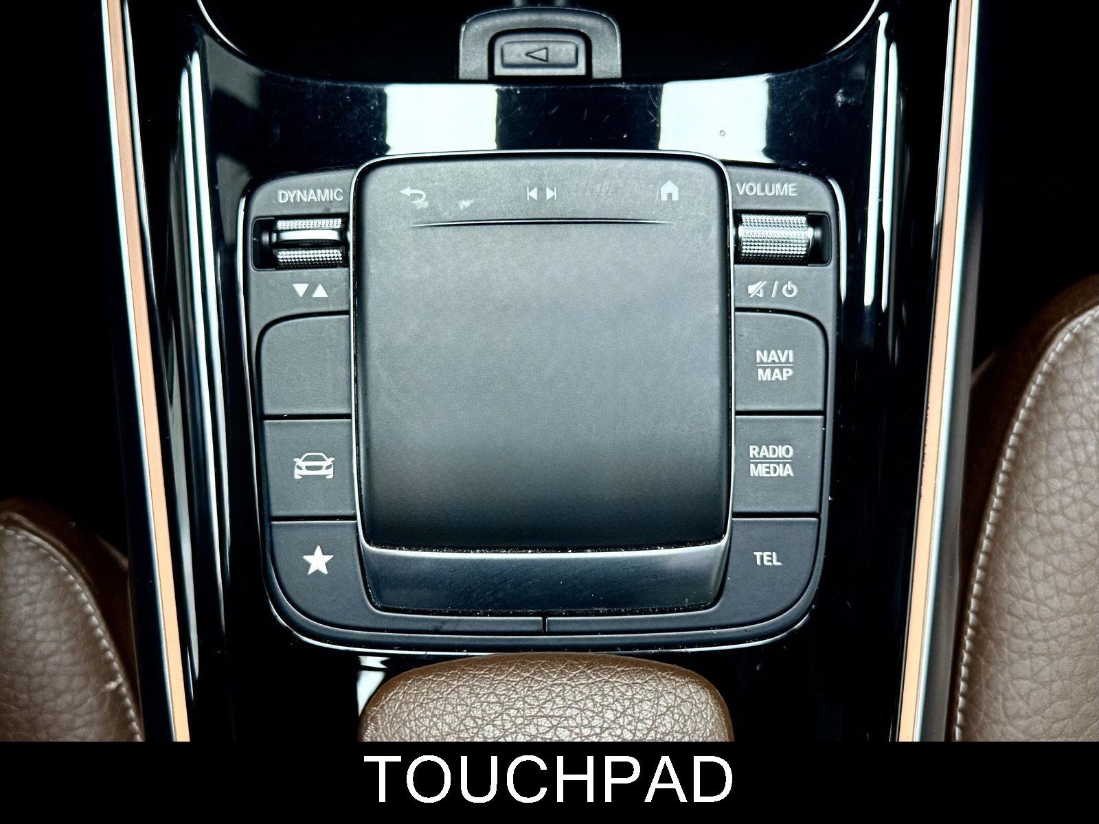 Used 2021 Mercedes-Benz GLB 250 image 28