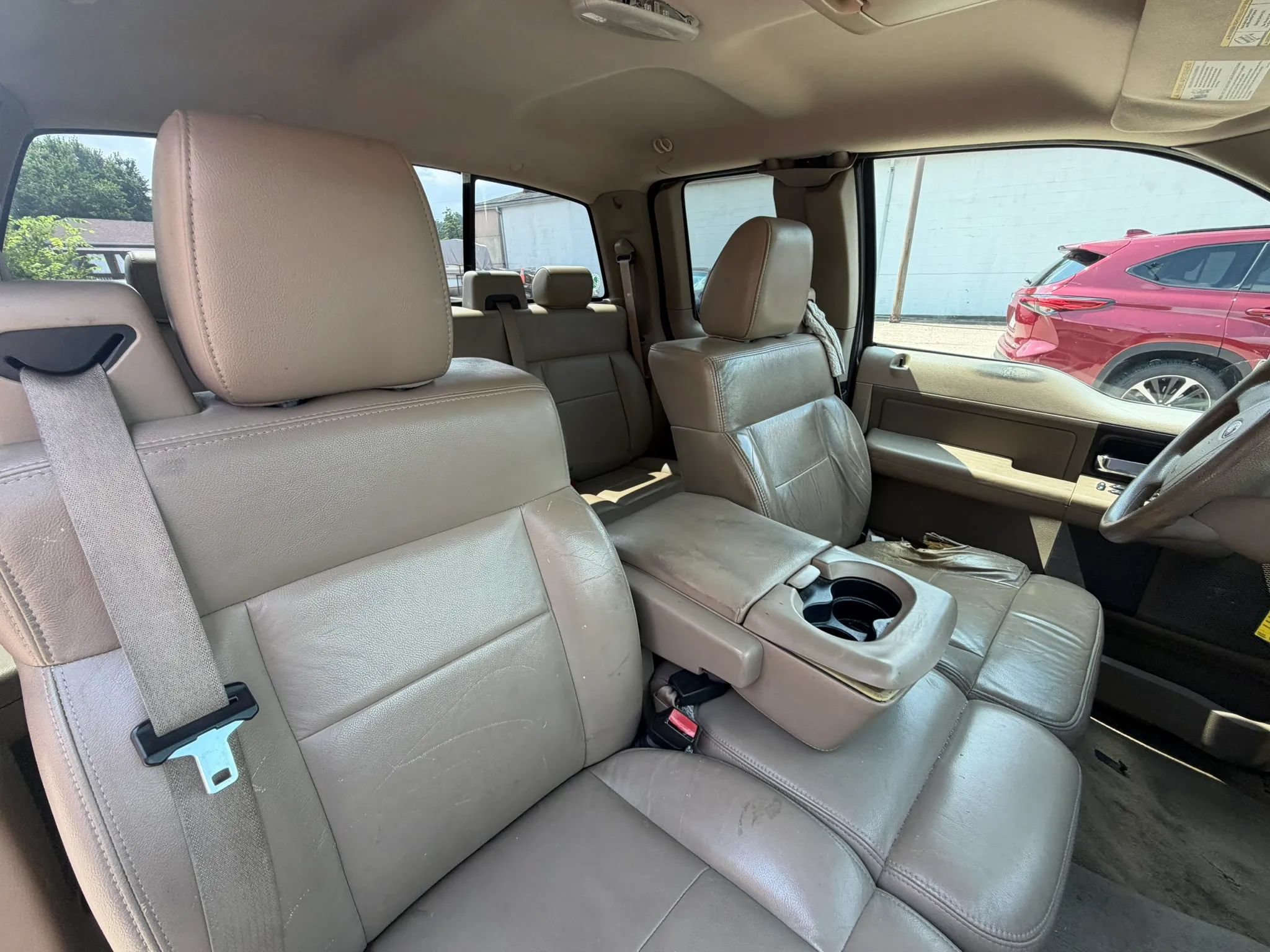 Used 2005 Ford F150 XLT RWD image 17