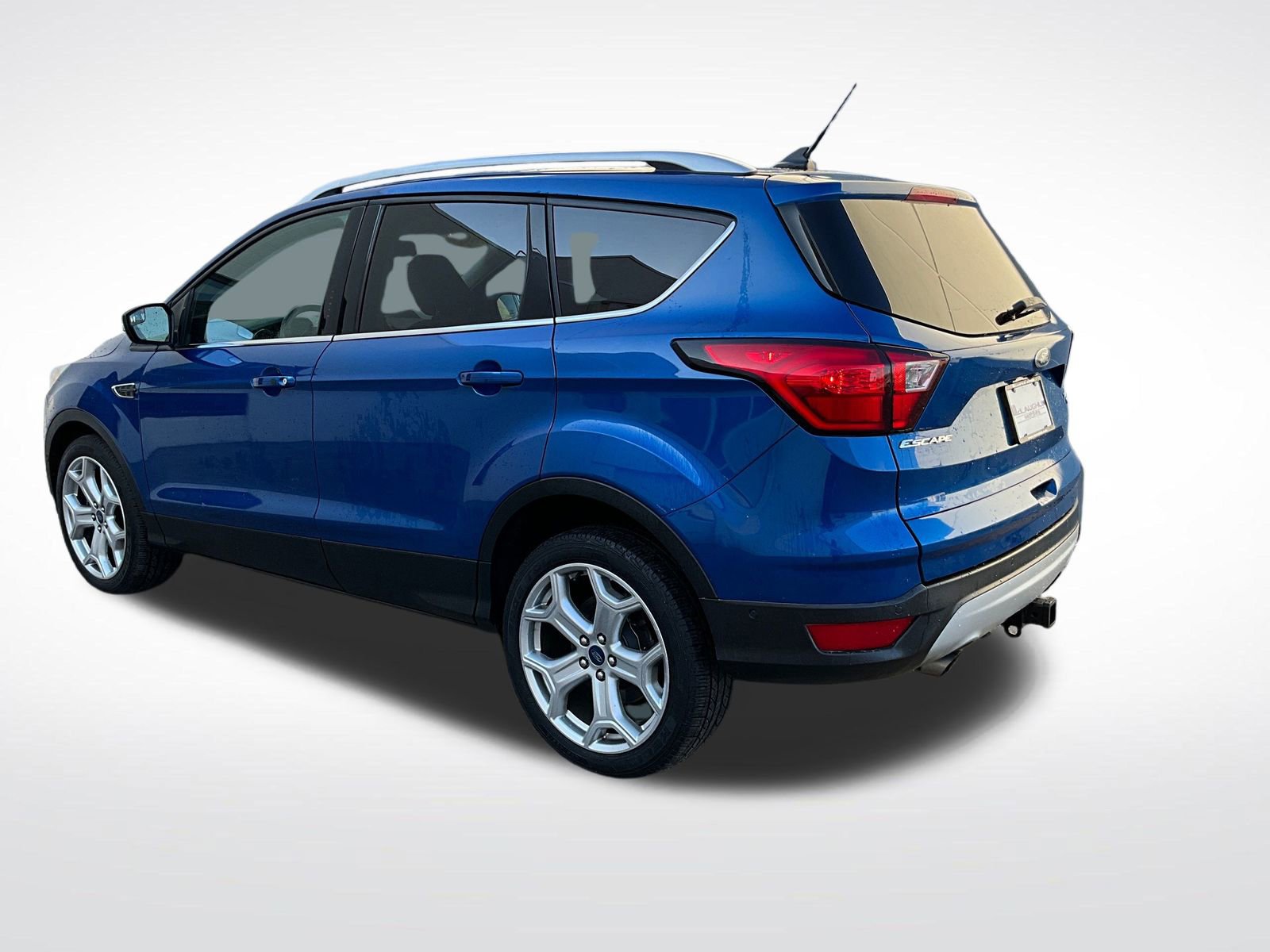 Used 2019 Ford Escape Titanium w/ U9j03 - Titanium Tow Package image 3