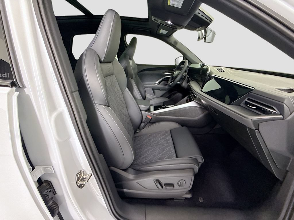 New 2026 Audi SQ5 Premium Plus AWD/4WD image 21