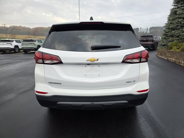 Used 2023 Chevrolet Equinox LT image 3