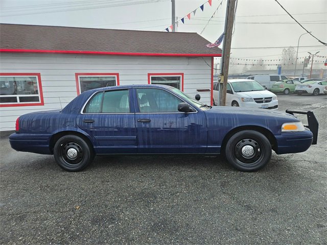 Used 2009 Ford Crown Victoria Police Interceptor image 2