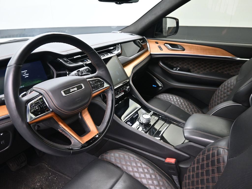 Used 2022 Jeep Grand Cherokee Summit image 21
