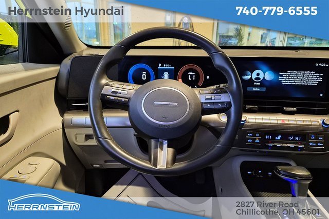 Used 2024 Hyundai Kona SEL image 8