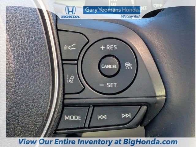 Used 2022 Toyota Corolla Cross LE image 25